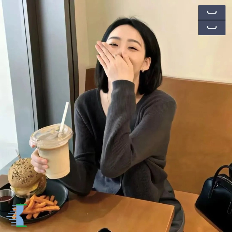 何女士